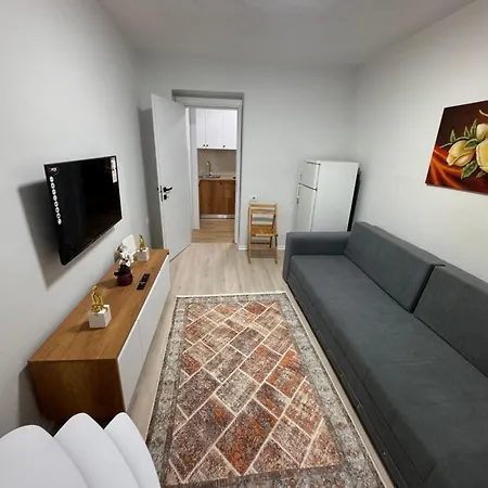 Apartament Katien Tirana